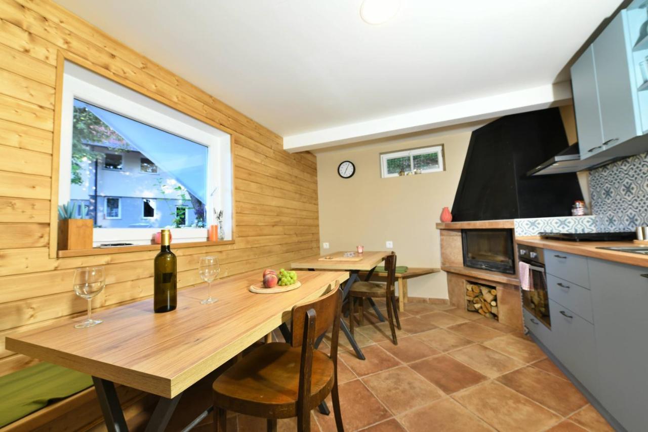 Apartmani Zagi ラコヴィツァ エクステリア 写真